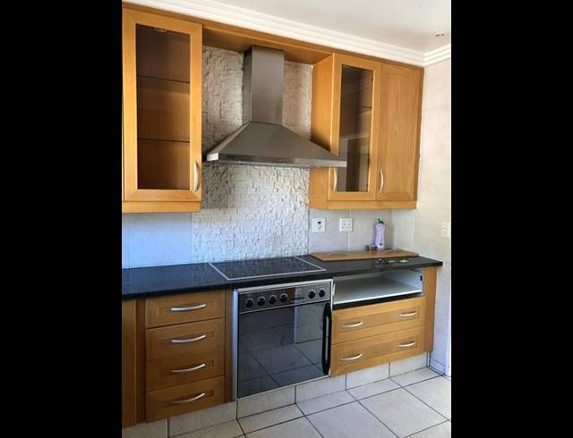 4 BEDROOM PROPERTY TO RENT IN SUNDOWNER